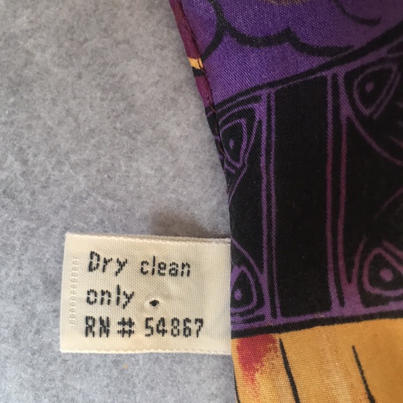 New York Studio 100% Silk Scarf - Picture 12 of 13